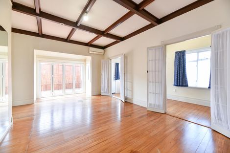 Photo of property in 47 Plunket Avenue, Papatoetoe, Auckland, 2104