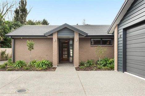 Photo of property in 24 Bridle Way, Omokoroa, 3114