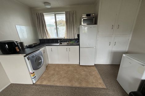 Photo of property in 32 Thomson Street, West End, Palmerston North, 4412