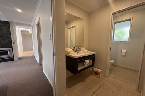 Photo of property in 17 Rempstone Drive, Halswell, Christchurch, 8025