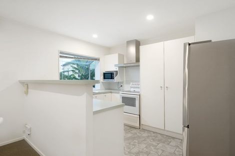 Photo of property in 9 Wattle Road, Sunnyvale, Auckland, 0612