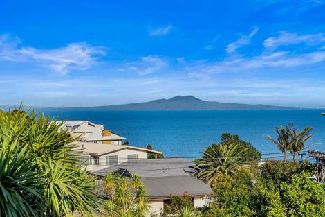 Photo of property in 28a Orchard Road, Waiake, Auckland, 0630