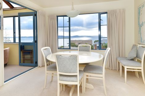 Photo of property in 59 Pacific Parade, Army Bay, Whangaparaoa, 0930