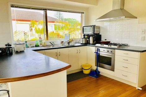 Photo of property in 201 Fisher Parade, Farm Cove, Auckland, 2012