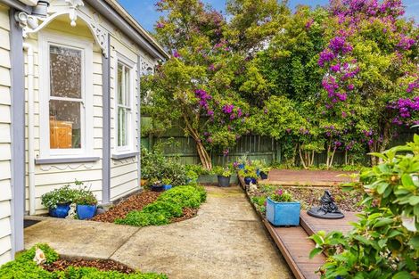 Photo of property in 57a Archibald Road, Kelston, Auckland, 0602