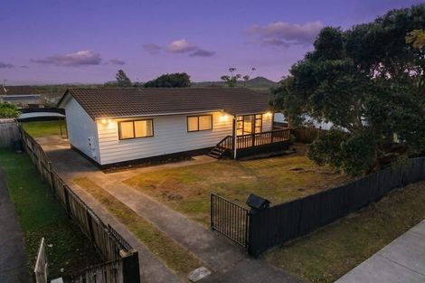 Photo of property in 113 Finlayson Avenue, Clendon Park, Auckland, 2103