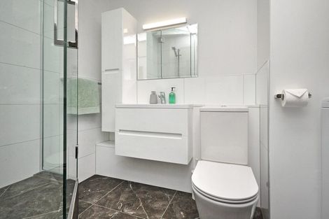 Photo of property in 7/2 Atarangi Road, Greenlane, Auckland, 1051