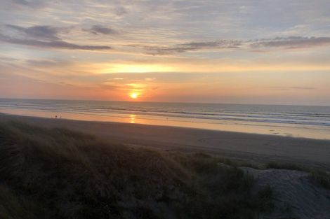 Photo of property in 13a Mack Street, Foxton Beach, Foxton, 4815