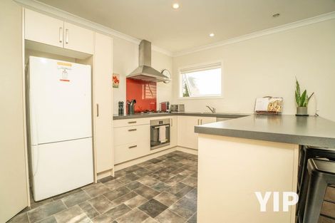 Photo of property in 16 Tarawera Road, Johnsonville, Wellington, 6037