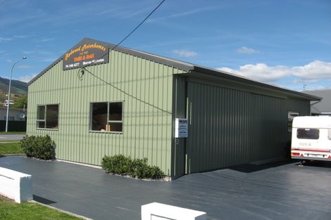 Photo of property in 1/15 Parkers Road, Tahunanui, Nelson, 7011