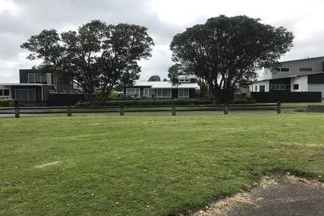 Photo of property in 1 Dorset Street, Opunake, 4616