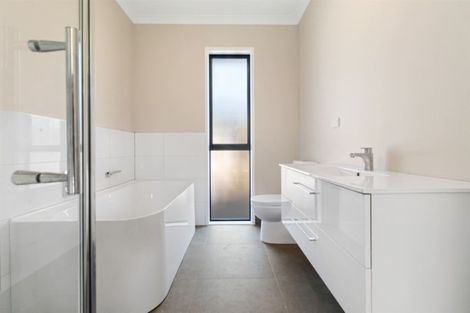 Photo of property in 44 Charlotte Drive, Omokoroa, 3114