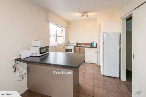 Photo of property in 39a Forrest Hill Road, Milford, Auckland, 0620