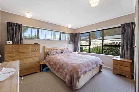 Photo of property in 20 Tawari Street, Inglewood, 4330