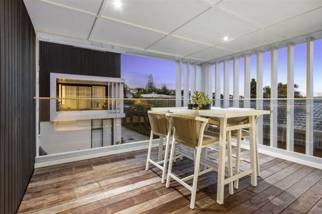 Photo of property in 174b Archers Road, Glenfield, Auckland, 0629