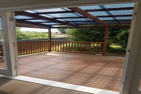 Photo of property in 17 Walton Road, Paraparaumu Beach, Paraparaumu, 5032