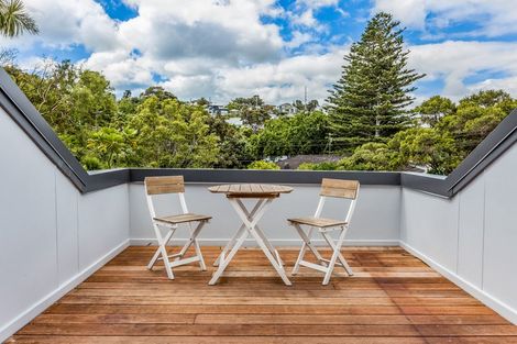 Photo of property in 156 Paremata Road, Paremata, Porirua, 5024