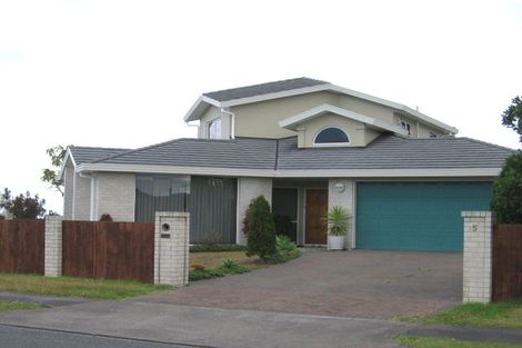 Photo of property in 5 Renoir Street, West Harbour, Auckland, 0618