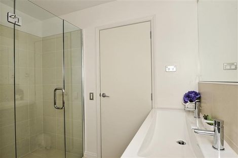 Photo of property in Gb/2 Bassett Road, Remuera, Auckland, 1050