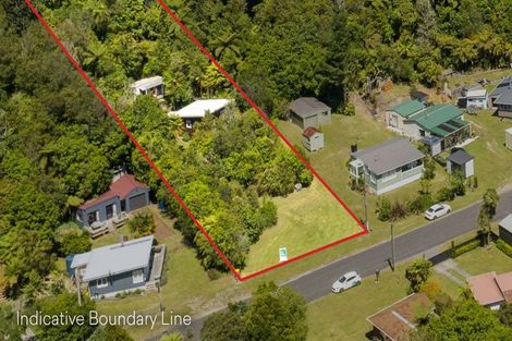 Photo of property in 19 Tombleson Road, Lake Rotoma, Rotorua, 3074