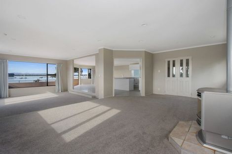Photo of property in 48 The Esplanade, Omokoroa, 3114