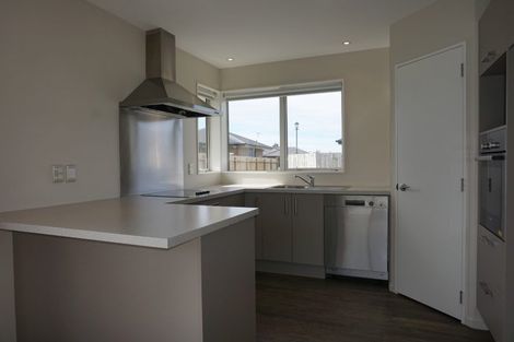 Photo of property in 4 Stanwood Grove, Darfield, 7510