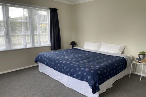 Photo of property in 3 Rowe Parade, Wainuiomata, Lower Hutt, 5014