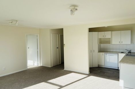 Photo of property in 49a Huntingdon Street, Northland, Wellington, 6012