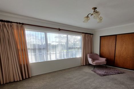 Photo of property in 3 Nursery Place, Westown, New Plymouth, 4310