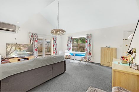 Photo of property in 34 Williamson Street, Cambridge, 3434