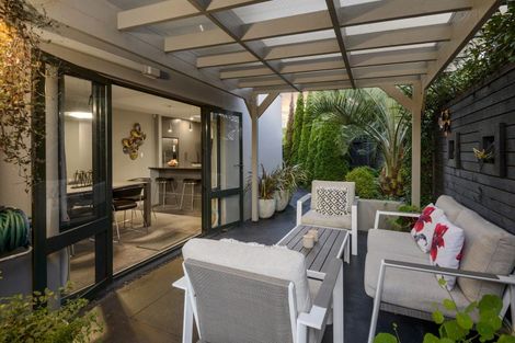 Photo of property in 147a Hamilton Avenue, Ilam, Christchurch, 8041