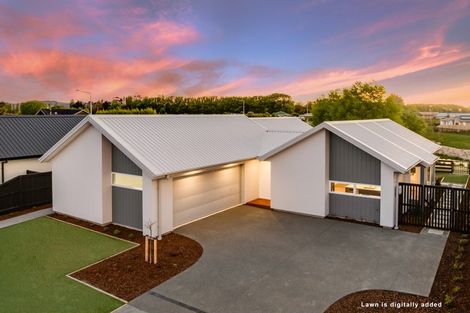 Photo of property in 3 Waianiwa Place, Burwood, 8083