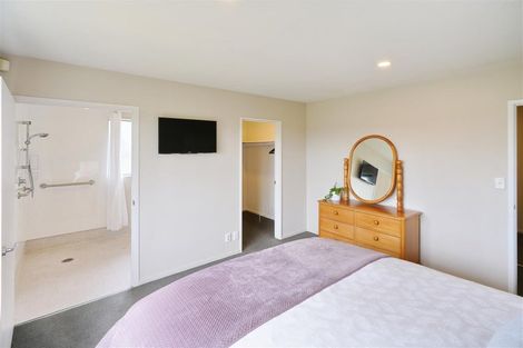 Photo of property in 94 Saint Lukes Street, Woolston, Christchurch, 8062