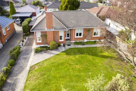 Photo of property in 70 Pine Avenue, Ebdentown, Upper Hutt, 5018