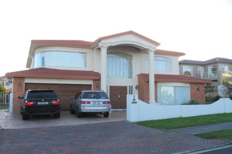 Photo of property in 8 Courtneys, West Harbour, Auckland, 0618