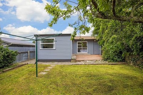 Photo of property in 18 Kaituna Street, Milson, Palmerston North, 4414