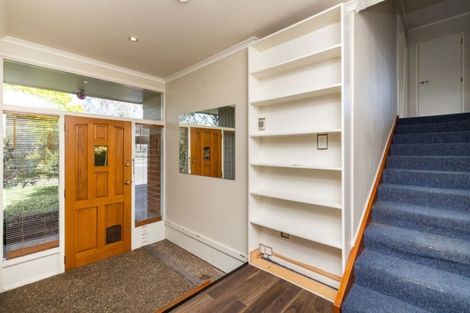 Photo of property in 20 Saint Hill Lane, Havelock North, 4130