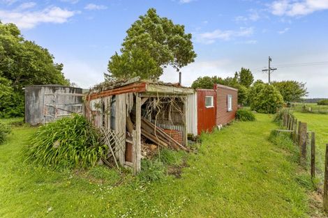 Photo of property in 602 Pukehoi Road, Eketahuna, 4995