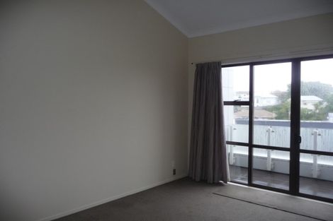 Photo of property in 302/3 Morningside Drive, Morningside, Auckland, 1025