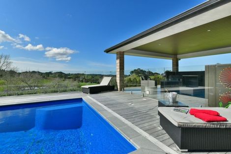 Photo of property in 25 Joblin Road, Wainui, Silverdale, 0994