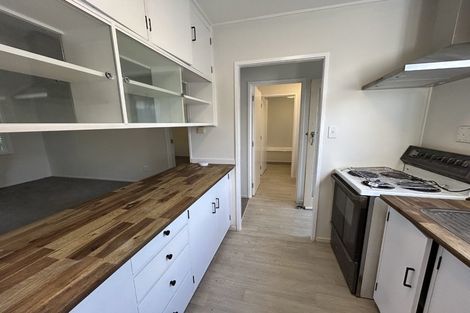 Photo of property in 3/2a Ascot Avenue, Narrow Neck, Auckland, 0624