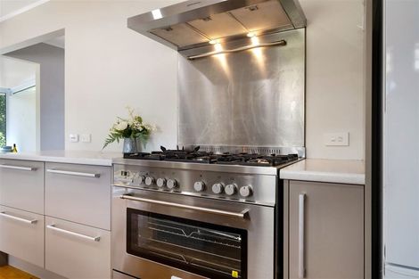 Photo of property in 26 Bodi Place, Te Atatu South, Auckland, 0610