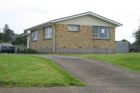 Photo of property in 10 Ilford Crescent, Mangere, Auckland, 2022