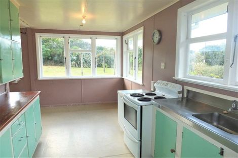 Photo of property in 58 Main Road, Kauri, Kamo, 0185