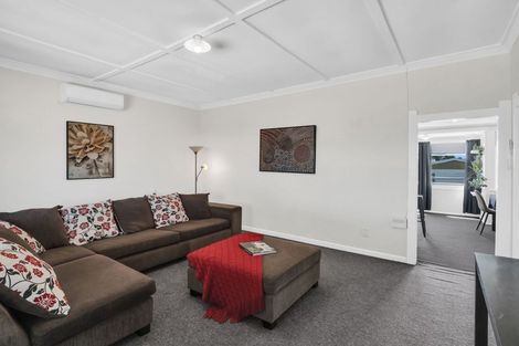Photo of property in 6 Harper Street, Gonville, Whanganui, 4501