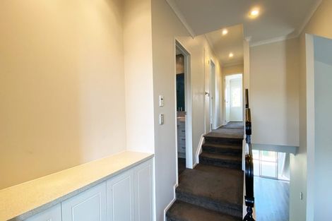 Photo of property in 33 Saint Maroun Rise, The Gardens, Auckland, 2105