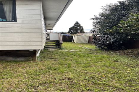 Photo of property in 93a Henderson Valley Road, Henderson, Auckland, 0612