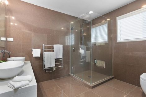 Photo of property in 1/60 Penzance Road, Mairangi Bay, Auckland, 0630