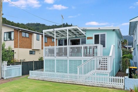 Photo of property in 11 Tatahi Street, Te Puru, Thames, 3575