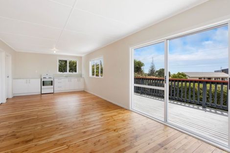 Photo of property in 104 Seaforth Road, Waihi Beach, 3611